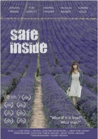 Постер Прибежище (2019) (Safe Inside)